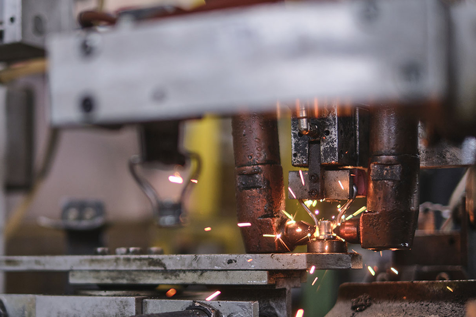 saldatura di componenti metallici